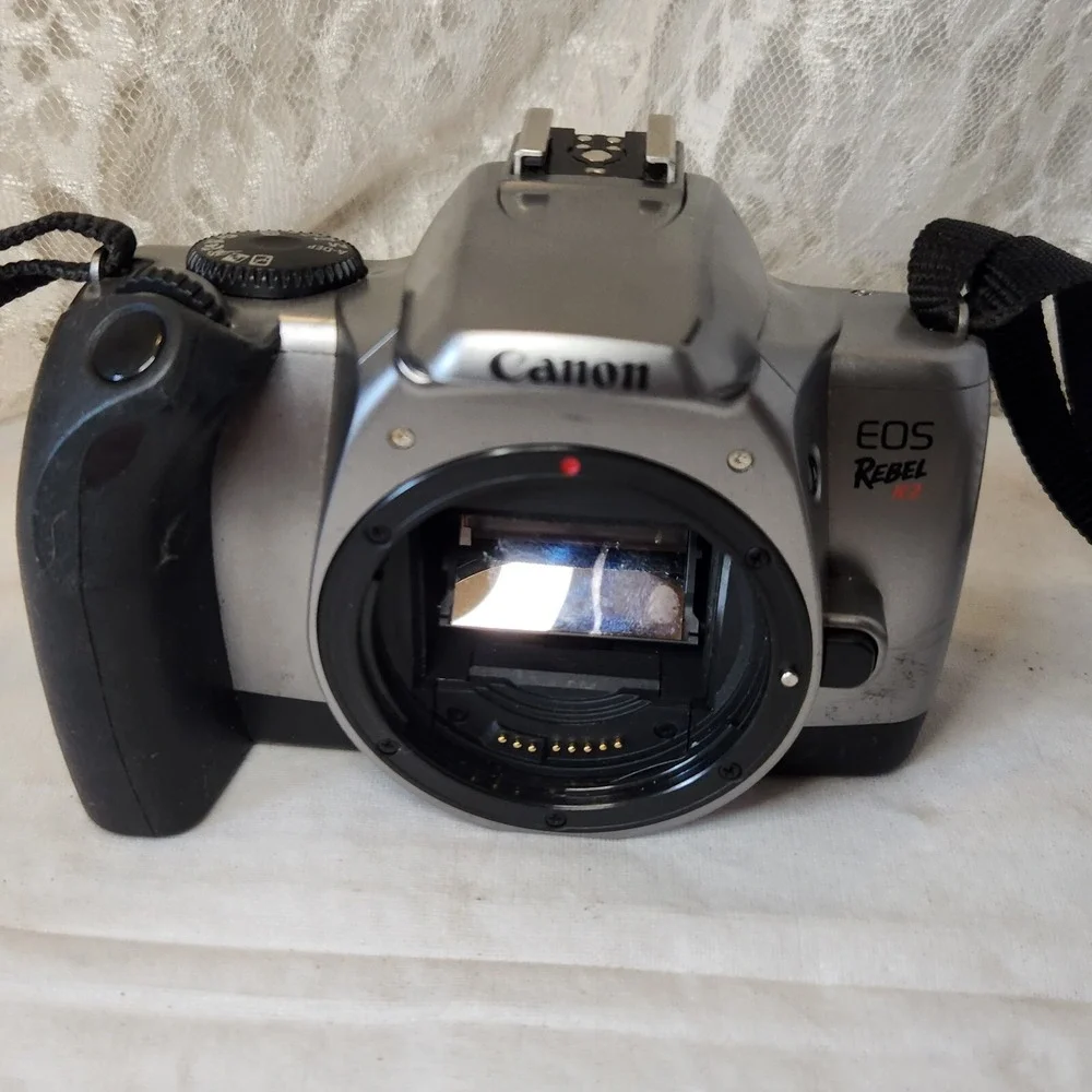 Canon EOS K2 REBEL 35mm SLR Camera Silver Body Only Untested For Parts Or Repair